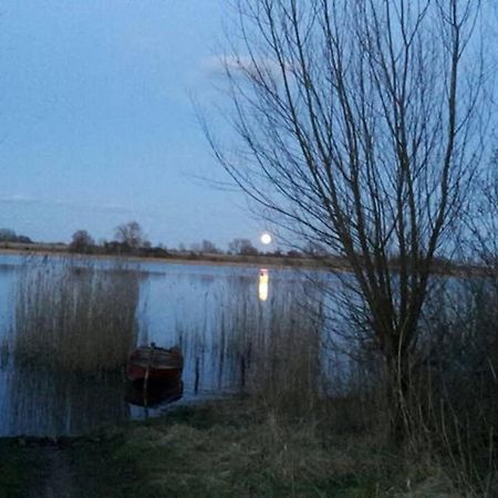 Entspannen Im Dorf Am See Zahren Eksteriør billede